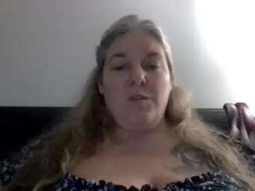 Chaturbate Live Porn of hippysnewhere