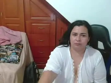 Chaturbate Adult Video Chat of katiuka_rm