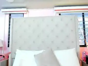 Chaturbate Nude Webcam of scarlett_leblanc_