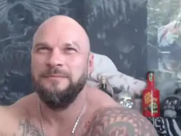 Chaturbate Live Porn of viking_me