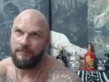 Chaturbate Free Porn Cam of viking_me