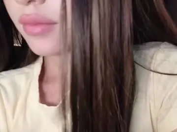 Chaturbate Live Sex of ella_lee15