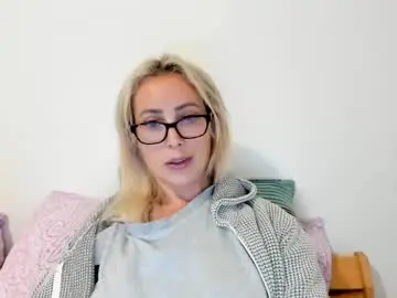 Chaturbate Adult Video Chat of missy_matrix