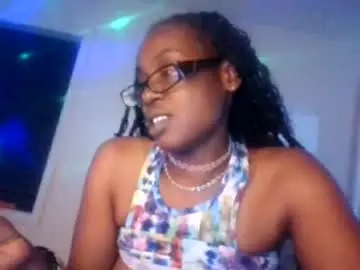 Chaturbate Adult Webcam of cuteshotkiki