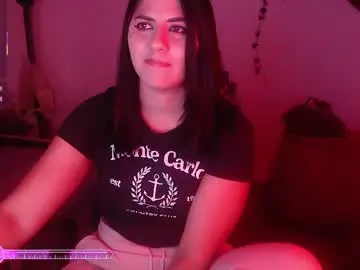 Chaturbate Best live sex cam show of hilari18
