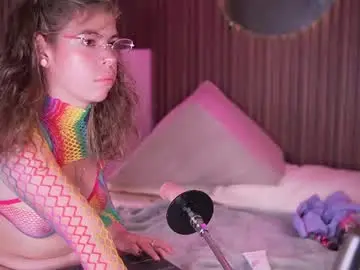 Chaturbate Free Live Porn of miatorres4