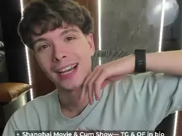 Chaturbate Best live sex cam show of calvin_loves_you