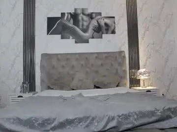 Chaturbate Live Sex Cam of _ambermuse_