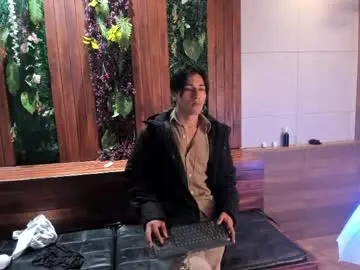 Chaturbate Free Porn Cam of andyjoy_