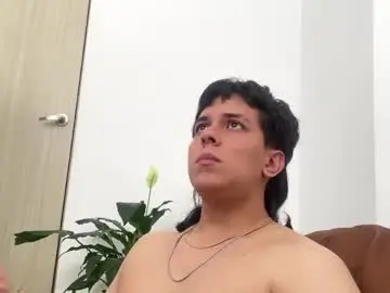 Chaturbate Live Sex Cam of magic_tony