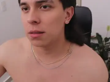 Chaturbate Sex Cam of magic_tony