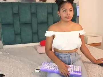 Chaturbate Best live sex cam show of aradia_01