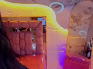Chaturbate Live Porn of adarasuri_v