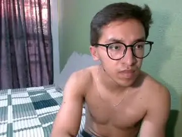 Chaturbate Nude Webcam of aleexrune