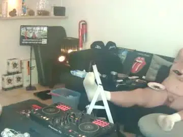 Chaturbate Adult Webcams of goldyguy011