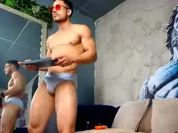 Chaturbate Live Sex Cam of vans_ross