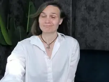Chaturbate Sex Cam of lillian_white1