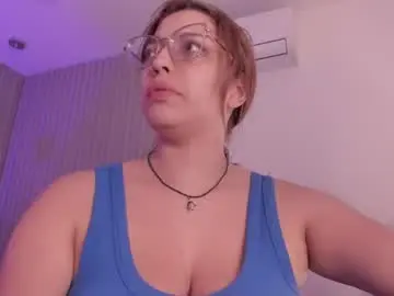 Chaturbate Adult Video Chat of abrilbloom_