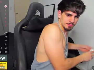 Chaturbate Watch Live Sex Cams of derekcb
