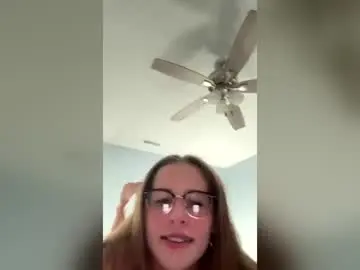 Chaturbate Adult Video Chat of renimoonxo