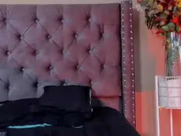 Chaturbate Live Sex Cam of savannah_cameron