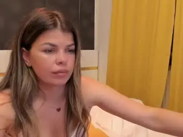 Chaturbate Sex Chat of elisetyler89