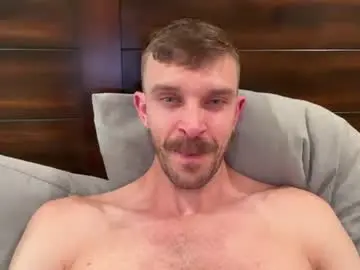 Chaturbate Adult Webcam of hungrunner24