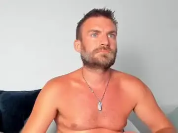 Chaturbate Sex Chat of 10in_deluxe