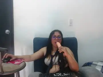 Chaturbate Live Sex of andre_milf