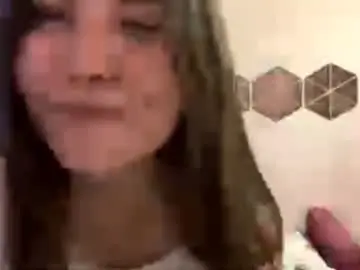 Chaturbate Live Sex Cam of constanceanderson