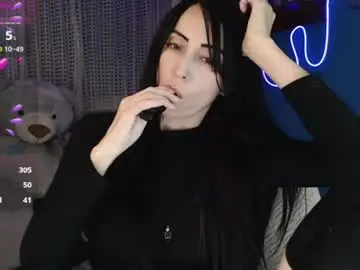 Chaturbate Live Sex of lyann_