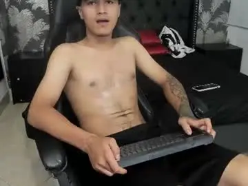 Chaturbate Watch Live Sex Cams of andreao_pirlo