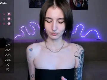 Chaturbate Sex Cam of mika_reid