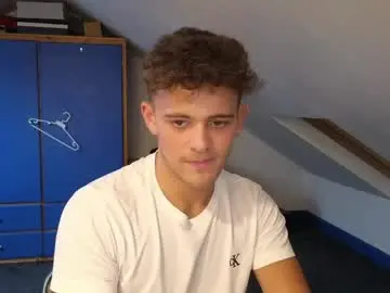 Chaturbate Free Live Porn of adr_twink