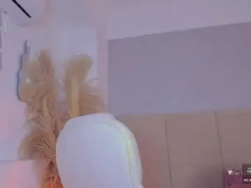 Chaturbate Sex Chat of april_ebony18_