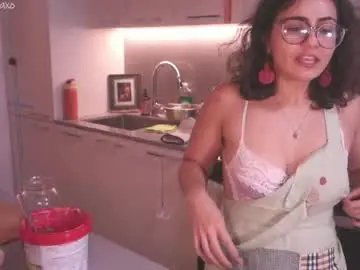 Chaturbate Watch Live Sex Cams of safaeri