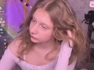 Chaturbate Live Sex Cam of l1ttlekiki