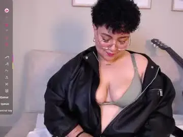 Chaturbate Best live sex cam show of curly_cam_queen