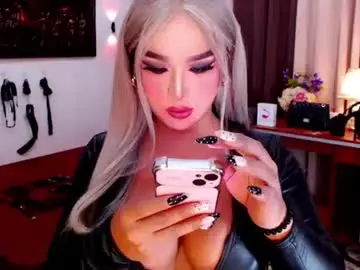 Chaturbate Adult Video Chat of xworldclasskelly