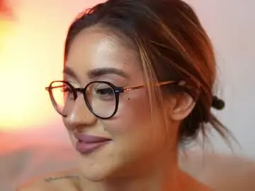 Chaturbate Adult Video Chat of aileenaxa