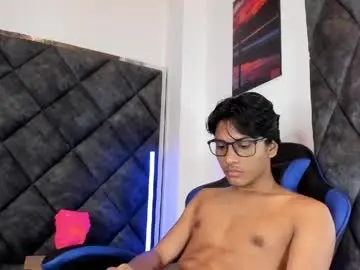Chaturbate Adult Webcams of liamkron