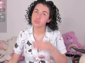Chaturbate Free Live Porn of yunahott_