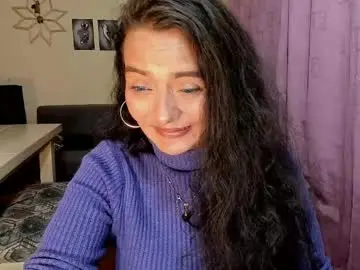 Chaturbate Adult Video Chat of emma_luxy