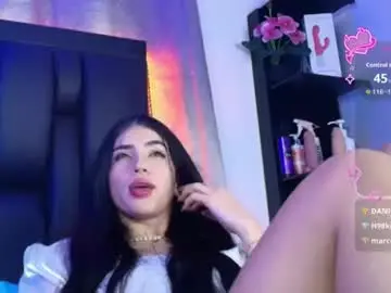 Chaturbate Best live sex cam show of sararoy_