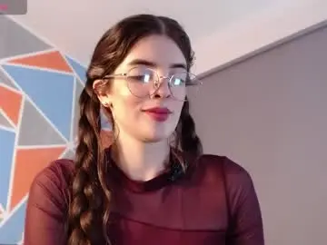 Chaturbate Live Sex of alahia_sky