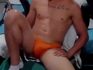 Chaturbate Live Sex Cam of brunocuttie94