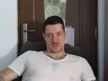 Chaturbate Live Sex of tattooedhunk_