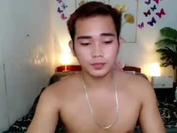 Chaturbate Live Porn of urpinoy_cummer