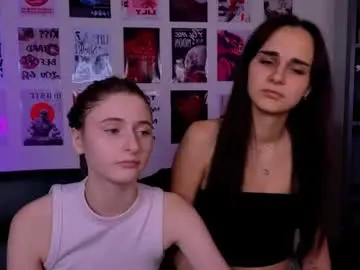 Chaturbate Free Live Porn of ariana_ross7