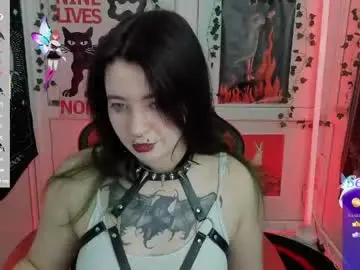 Chaturbate Live Sex Cam of kinkysuka_